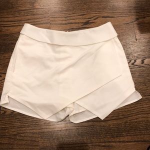 White asymmetric skort